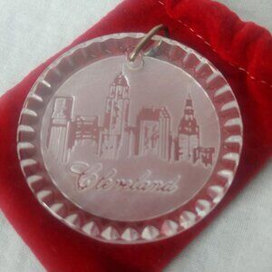Vintage Waterford Crystal Medallion Cleveland Ohio Skyline 2 1/8" Round Ireland